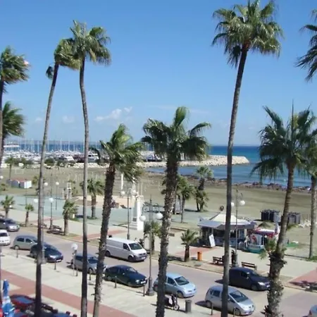 Liliana Sea View Larnaka