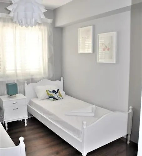 Liliana Sea View * Larnaca