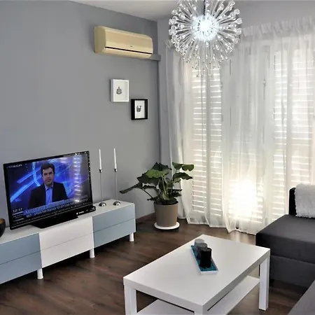 Liliana Sea View * Λάρνακα