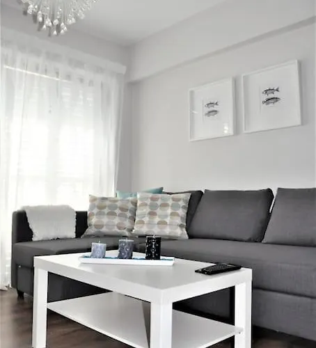 Liliana Sea View * Λάρνακα